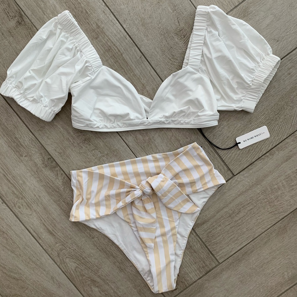 WeWoreWhat Moe Puff Sleeve Bikini Top NWT